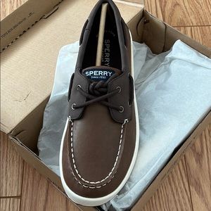 Boys Sperry